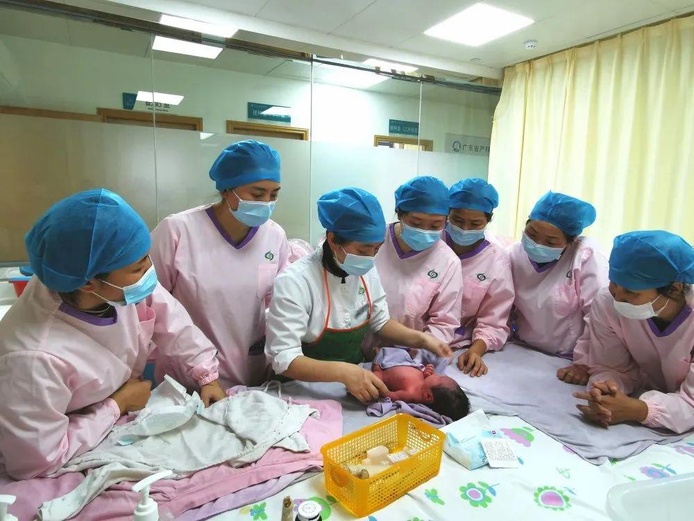 康乐县妇婴监护型护送